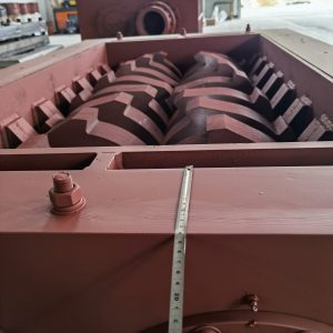 Shredder Cutting Chamber Assembly