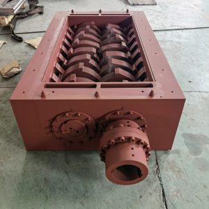 Shredder Cutting Chamber Assembly