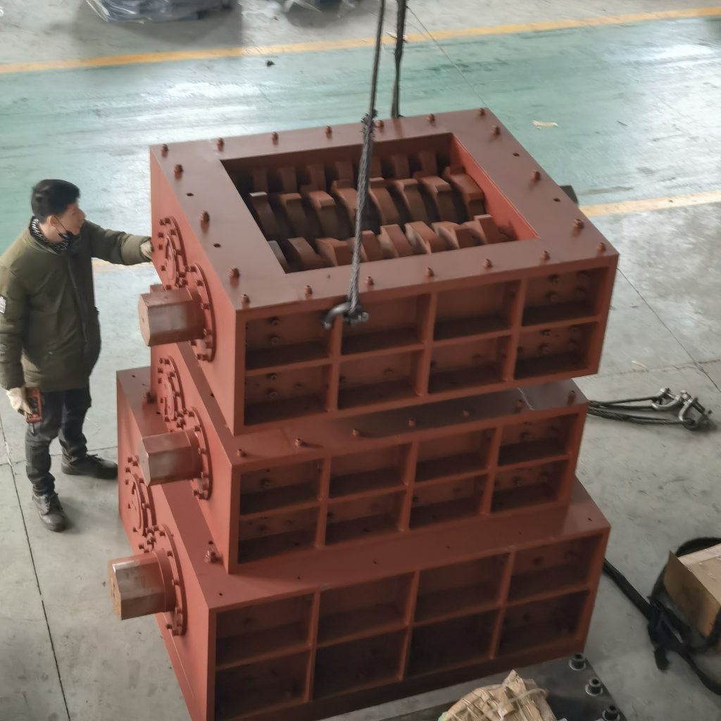 Shredder Cutting Chamber Assembly